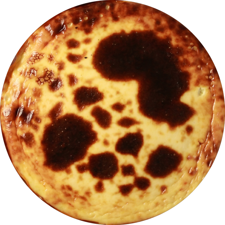 Petite — Doré basque cheesecake, serves 2